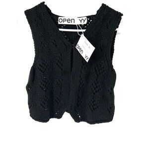 Open Yy NWT women’s argyle pointelle knit vest size 1